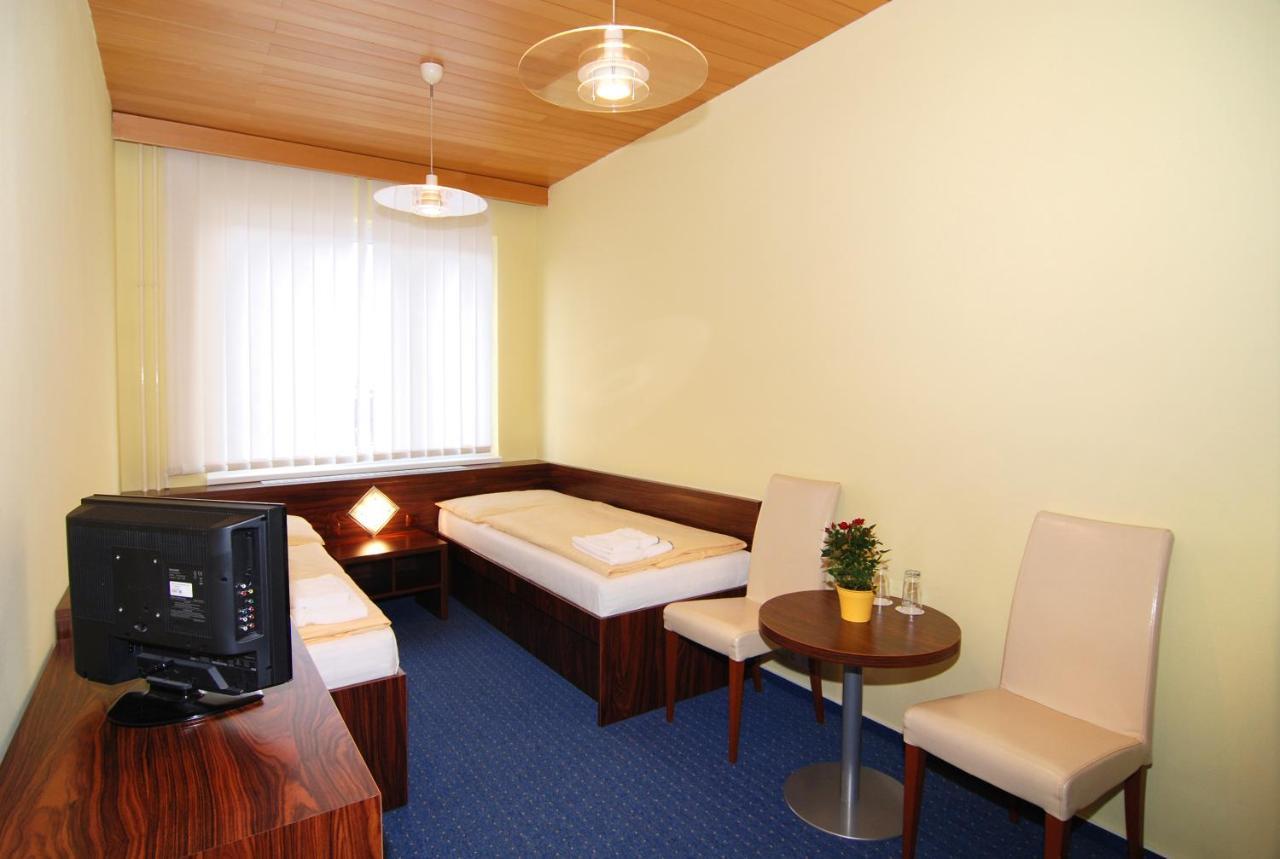 Hotel Bila Ruze Piosek Zewnętrze zdjęcie